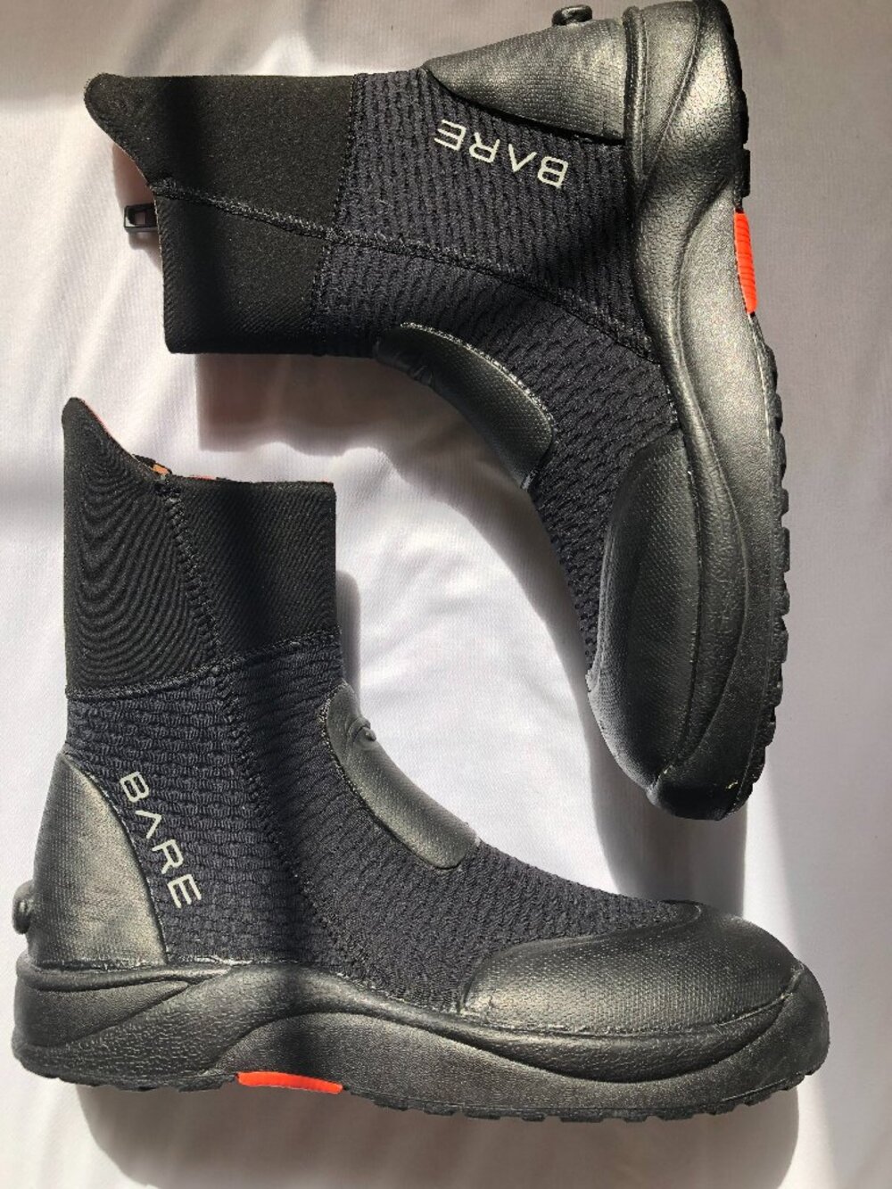 BARE 7MM Ultrawarmth With OMNIRED Technology Dive Boots Size 6 UNISEX